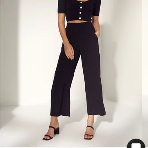 Aritzia Black Wilfred Fawn Pant